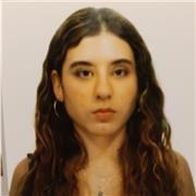 Profesora solutuva, paciente, con experiencia con niños en casa